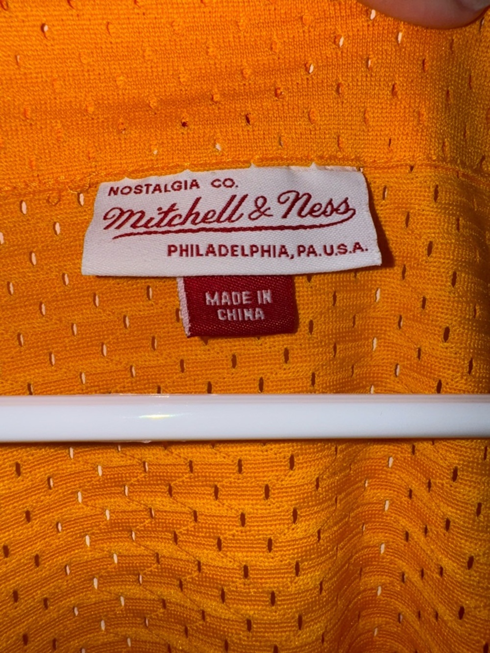 Mitchell & Ness Memphis Grizzlies Gold Mesh Button Jersey XXL - Picture 5 of 6